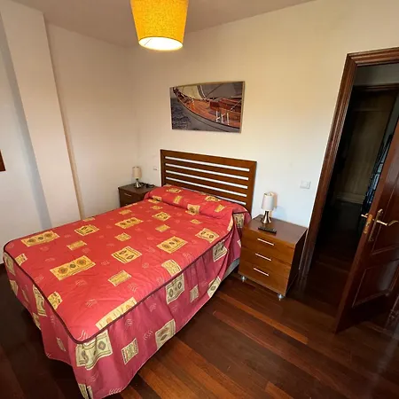 Lejlighed Garaje Y Piscina Comunitaria! *