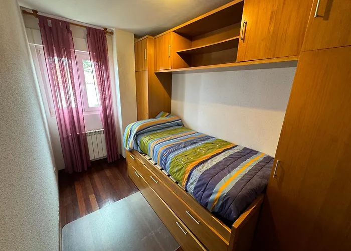 Apartment Garaje Y Piscina Comunitaria! Suances