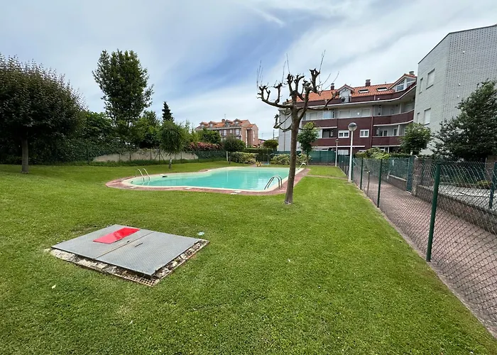 Garaje Y Piscina Comunitaria!