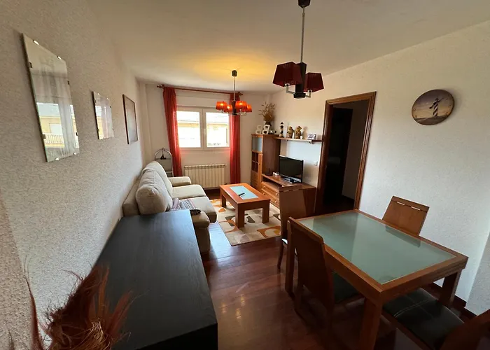 Garaje Y Piscina Comunitaria! Suances